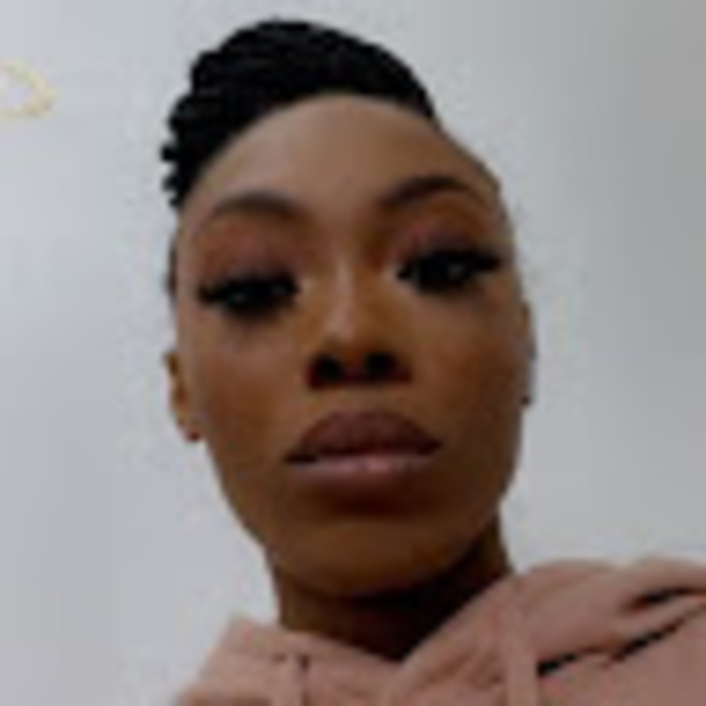 Meet your Posher, Tyequifa